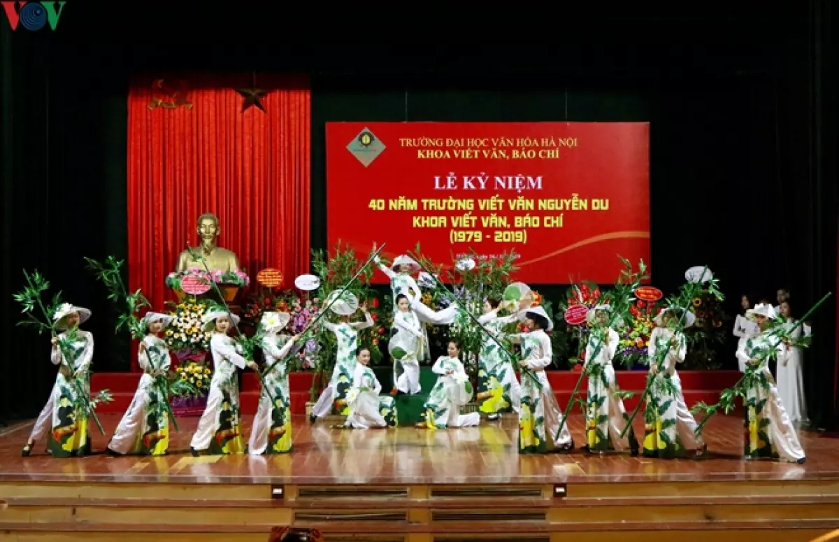 Kỷ niệm 40 năm Trường Viết văn Nguyễn Du